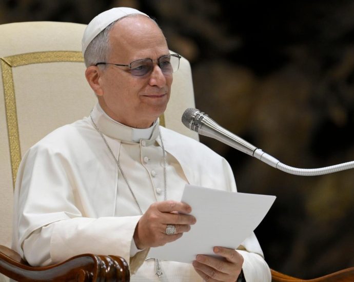 LIBERDADE DE PENSAMENTO: O PAPEL DA IMPRENSA