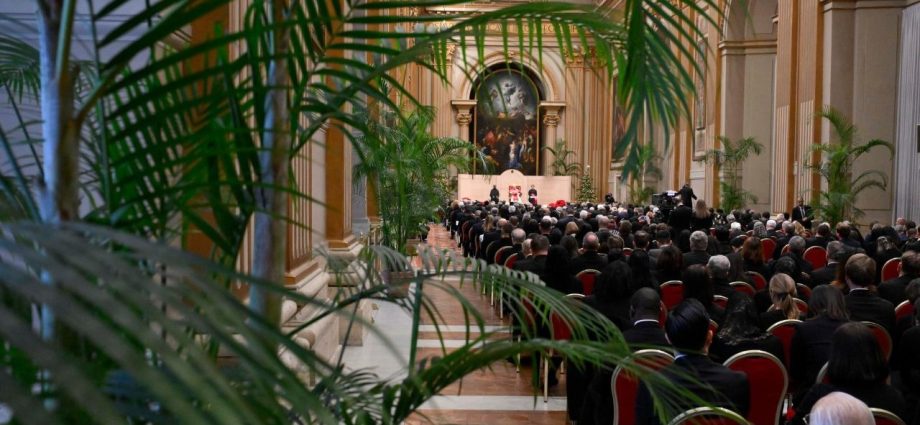 RELACIONAMENTOS DIPLOMÁTICOS DA SANTA SÉ EM FOCO