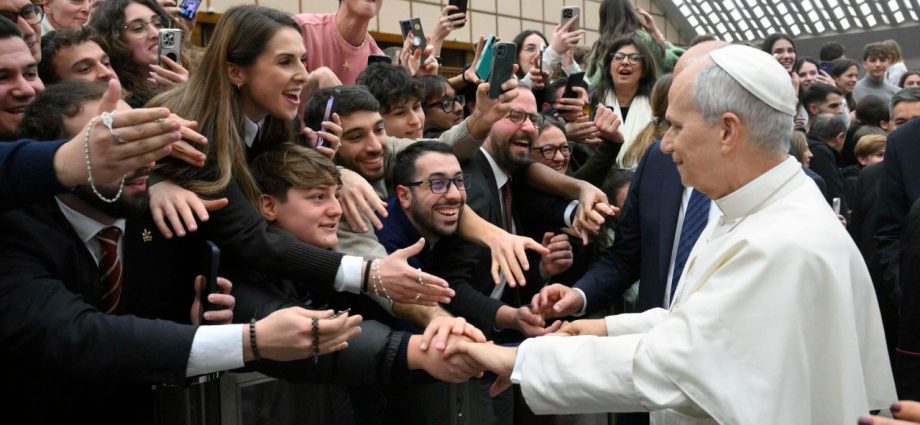 RELACIONAMENTOS AUTÊNTICOS: A MENSAGEM DO PAPA