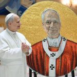 MOSAICO DEDICADO AO PAPA É APRESENTADO NA BASÍLICA