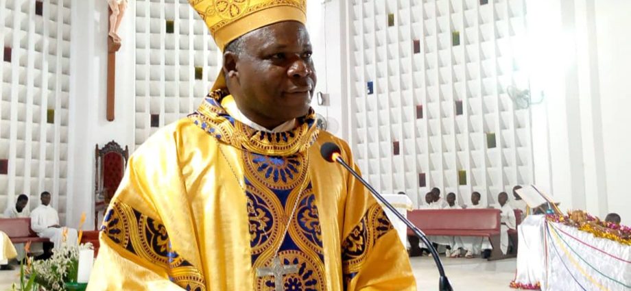 PAZ NA REPÚBLICA CENTRO-AFRICANA: UM DEVER URGENTE