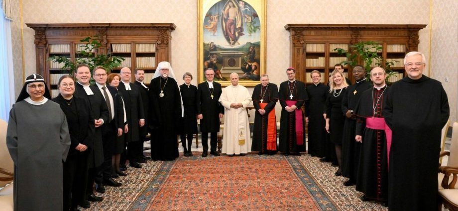 MISSÃO DOS CRISTÃOS: LEVAR A LUZ DO SENHOR