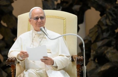 REVELAÇÃO DIVINA: O PAPEL DE CRISTO COMO PAI