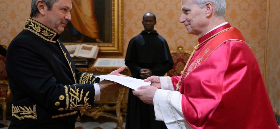 EMBAIXADOR DO PERU: NOVA MISSÃO NO VATICANO