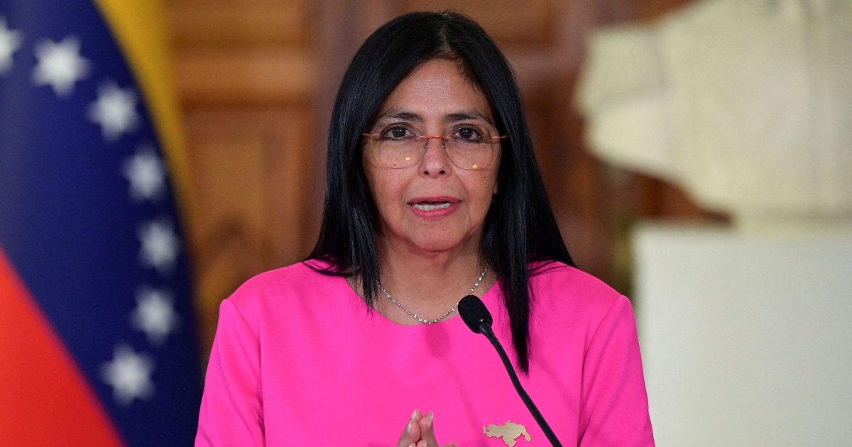 DELCLY RODRÍGUEZ: DESAFIOS E OPORTUNIDADES NA VENEZUELA