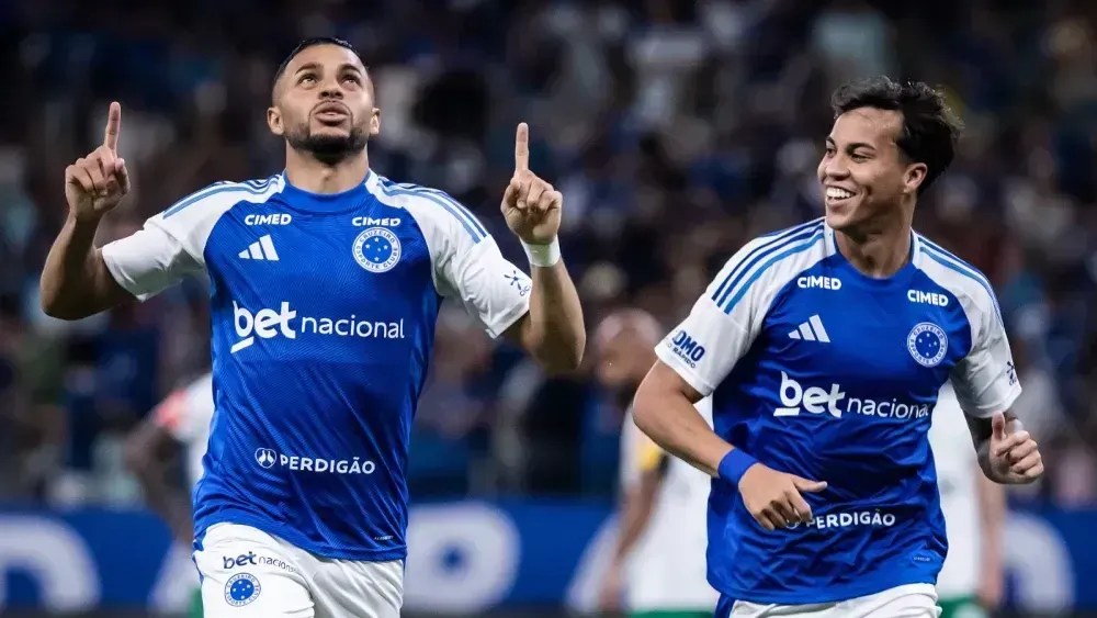 CRUZEIRO IMPÕE GOLEADA SOBRE O UBERLÂNDIA NO MINEIRO