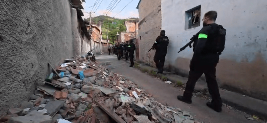COMANDO VERMELHO: OPERAÇÃO EM VILA KENNEDY