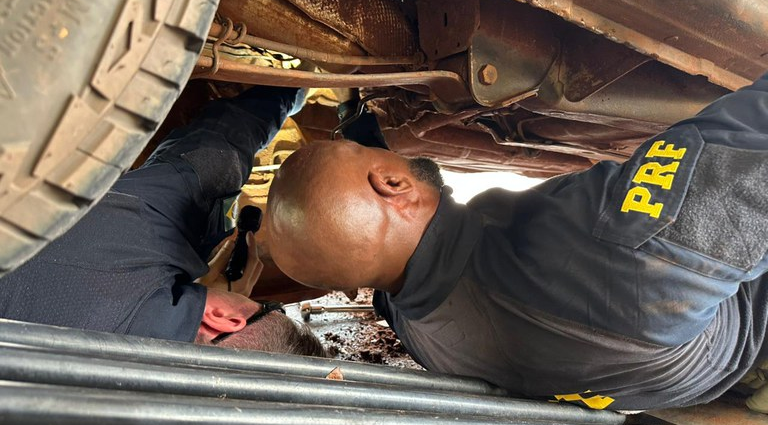 TRÁFICO DE DROGAS: PRF PRENDE REINCIDENTE EM MARÍLIA