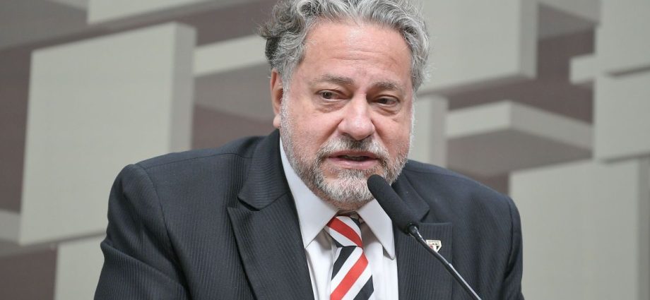 IMPEACHMENT: JUSTIÇA REJEITA RECURSO DE CASARES