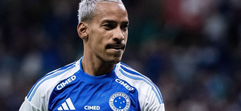 MATHEUS PEREIRA: RENOVAÇÃO NO CRUZEIRO GARANTE FUTURO BRILHANTE