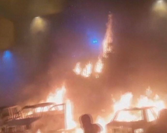 INVESTIGAÇÃO SOBRE VIOLÊNCIA NOS PROTESTOS NO IRÃ