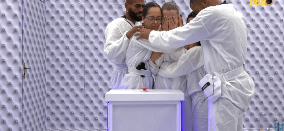 BANHO NO QUARTO BRANCO: IMPACTOS NA SAÚDE