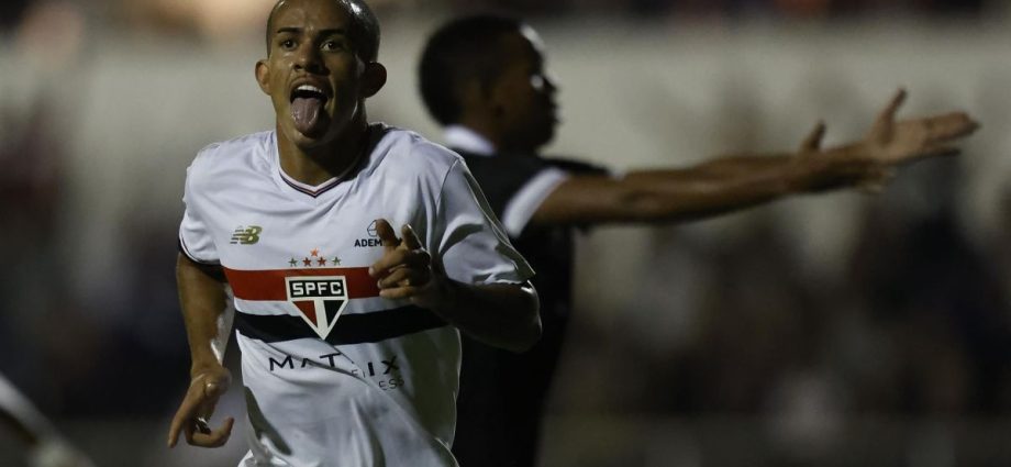 COPA SÃO PAULO: SÃO PAULO AVANÇA PARA SEMIFINAL