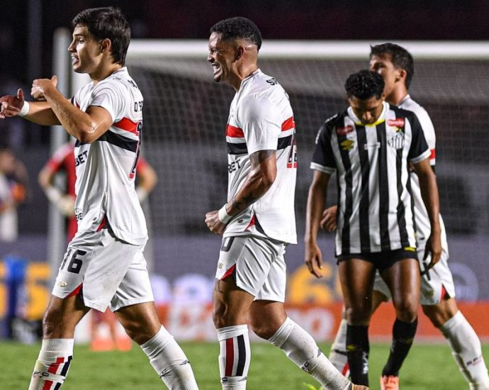 SÃO PAULO VENCE SANTOS E GANHA RESPIRO NO PAULISTA
