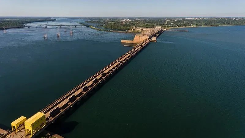 RESERVATÓRIOS DAS HIDRELÉTRICAS BRASILEIRAS EM BAIXA