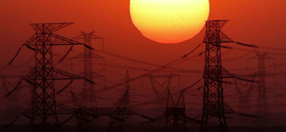 CHINA LIDERA GERAÇÃO DE ELETRICIDADE NO MUNDO