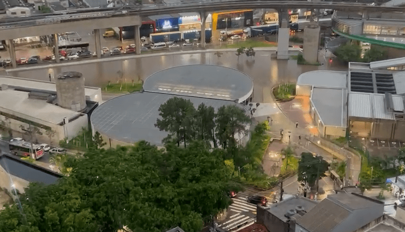 ALERTA EXTREMO: CIDADE DE SP EM ESTADO DE ATENÇÃO