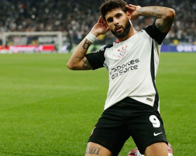 YURI ALBERTO: CORINTHIANS NÃO DEVE VENDER O ATACANTE