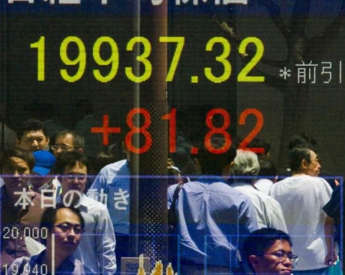 BOLSAS DA ÁSIA FECHAM EM ALTA: OPORTUNIDADES DE INVESTIMENTO