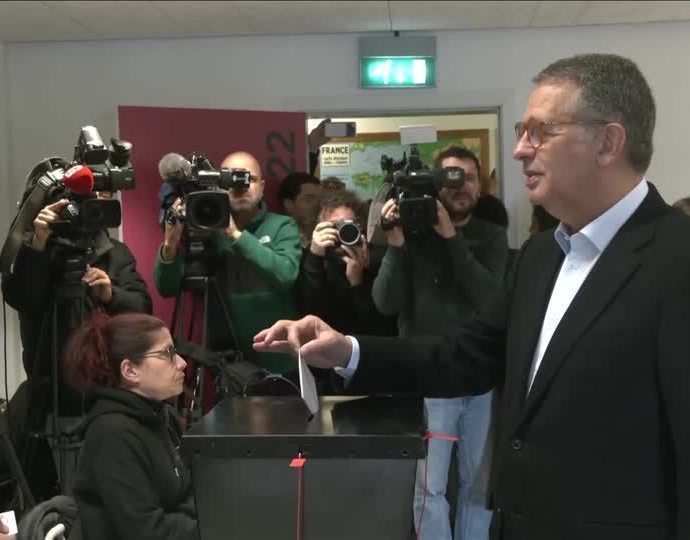 ANTÓNIO JOSÉ SEGURO: VOTAÇÃO NO SEGUNDO TURNO EM PORTUGAL