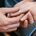 CASAMENTO GAY: APOIO ATINGE 52% NO BRASIL