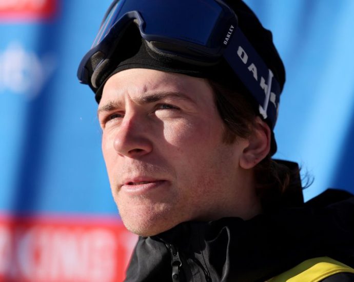 HUNTER HESS: O ESQUIADOR OLÍMPICO E SUAS DECLARAÇÕES CONTROVERSAS