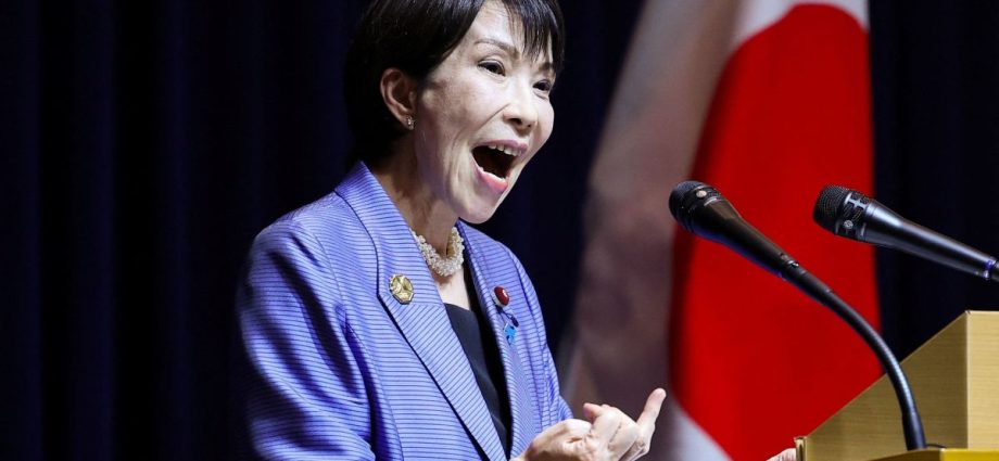 ELEIÇÕES NO JAPÃO: SANA TAKAICHI EM DESTAQUE