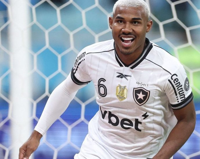 CUIABANO: VASCO ANUNCIA ACERTO COM LATERAL-ESQUERDO