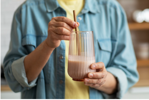 NOVASOURCE PROLINE EM PÓ: QUEM PODE TOMAR?