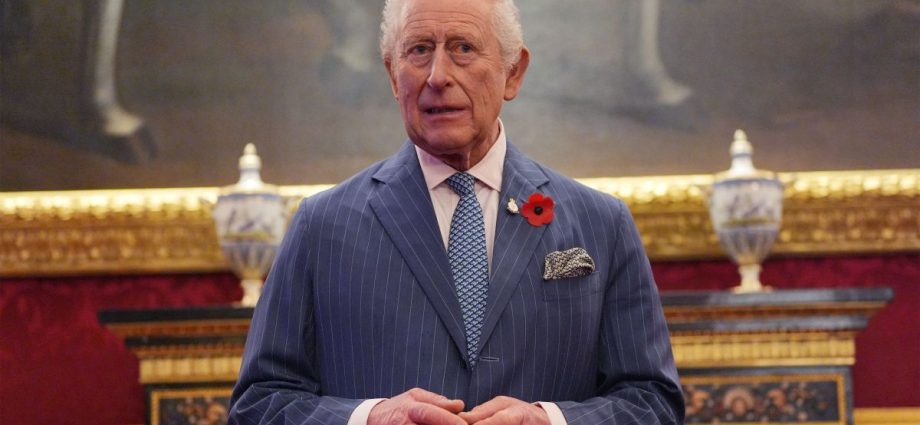 TIROS EM ESCOLA: REI CHARLES CONDENA A VIOLÊNCIA