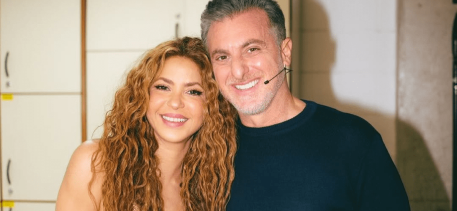 SHAKIRA NO RIO: AMIZADES BRASILEIRAS DA CANTORA